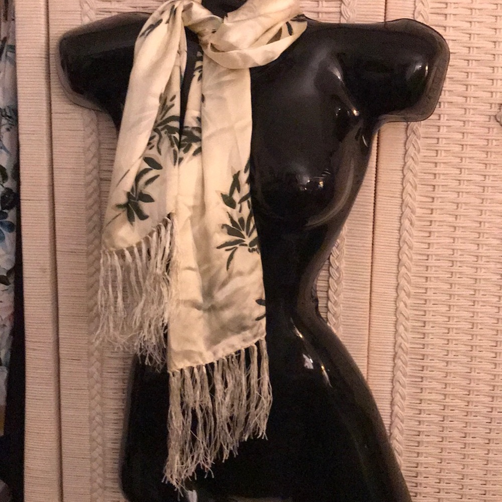 Silk scarf NWOT